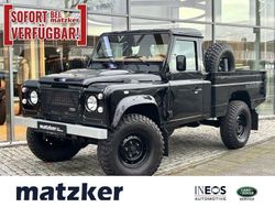Santorini black Gebraucht 2009 Land Rover Defender Vogue SUV | 74.900 €