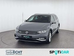 Grau Gebraucht 2022 VW Passat Alltrack Kombi | 29.970 € (Guter Preis)