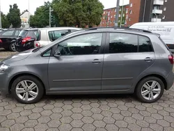 Grau Gebraucht 2012 VW Golf Plus Match Van / Kleinbus | 9.999 € (Fairer Preis)