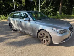 Grau Gebraucht 2005 BMW 530 Kombi | 4.300 € (Fairer Preis)