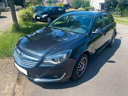 Schwarz Gebraucht 2014 Opel Insignia Edition Kombi | 5.500 € (Guter Preis)
