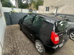 Schwarz Gebraucht 2006 Citroën C2 Kleinwagen | 1.100 €