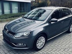 Grau Gebraucht 2014 VW Polo Comfortline Limousine | 7.999 € (Guter Preis)