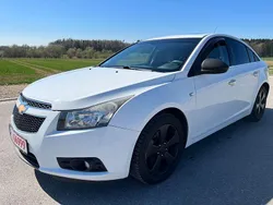 Weiß Gebraucht 2010 Chevrolet Cruze LT Limousine | 2.500 € (Guter Preis)