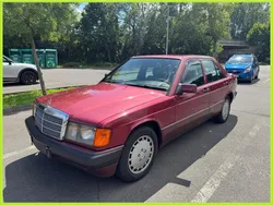 Rot Gebraucht 1988 Mercedes 190 Limousine | 5.450 €