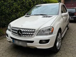 Weiß Gebraucht 2008 Mercedes ML500 SUV | 8.500 €