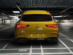 Gelb Gebraucht 2020 Mercedes 220 AMG Kombi | 25.900 € (Superpreis)