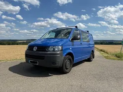 Blau Gebraucht 2012 VW T5 Van | 15.000 € (Etwas zu teuer)