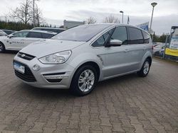 Silber Gebraucht 2010 Ford S-MAX Titanium Van / Kleinbus | 10.999 € (Teuer)
