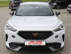 Nevadaweiss Gebraucht 2024 Cupra Formentor SUV | 25.750 € (Guter Preis)