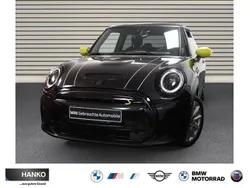 Midnight black metallic Gebraucht 2023 Mini Cooper SE Kleinwagen | 23.900 € (Etwas zu teuer)