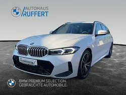 Alpinweiß uni Gebraucht 2022 BMW 320 M Sport Kombi | 34.950 € (Fairer Preis)