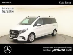 Weiss Gebraucht 2024 Mercedes V250 Style Van / Kleinbus | 65.899 € (Teuer)