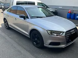 Grau Gebraucht 2017 Audi A3 Limousine | 13.500 € (Fairer Preis)