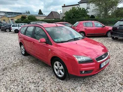 Rot Gebraucht 2007 Ford Focus Titanium Kombi | 2.390 € (Fairer Preis)