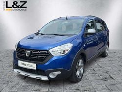 Blau Gebraucht 2021 Dacia Lodgy Stepway Van / Kleinbus | 15.980 € (Etwas zu teuer)