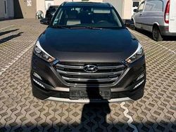 Braun Gebraucht 2017 Hyundai Tucson SUV | 13.500 € (Fairer Preis)