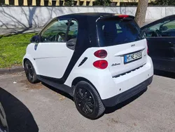 Schwarz Gebraucht 2012 Smart ForTwo Coupé Coupé | 4.000 € (Guter Preis)