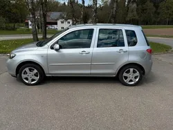 Silber Gebraucht 2005 Mazda 2 Kleinwagen | 900 € (Fairer Preis)