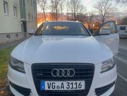 Weiß Gebraucht 2010 Audi A4 S-Line Kombi | 7.600 € (Guter Preis)