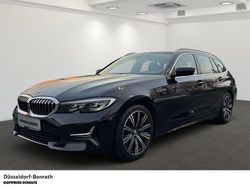 Schwarz Gebraucht 2021 BMW 330 Luxury Line Kombi | 29.980 € (Etwas zu teuer)