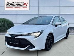 Weiß Gebraucht 2022 Toyota Corolla Limousine | 18.450 € (Fairer Preis)