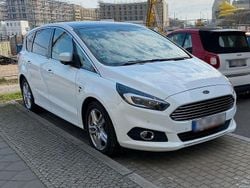 Weiß Gebraucht 2017 Ford S-MAX S Van / Kleinbus | 11.950 € (Guter Preis)
