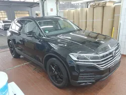 Grenadillschwarz metallic Gebraucht 2025 VW Touareg SUV | 59.730 € (Fairer Preis)
