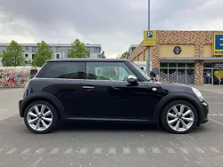 Schwarz Gebraucht 2011 Mini ONE Kleinwagen | 8.700 € (Teuer)