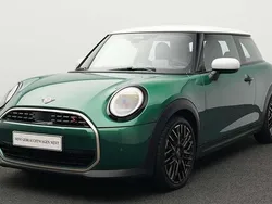 Grün Gebraucht 2024 Mini Cooper S Favoured Kleinwagen | 28.873 € (Superpreis)