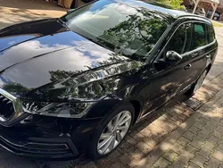 Schwarz Gebraucht 2020 Skoda Octavia Kombi | 25.000 € (Etwas zu teuer)
