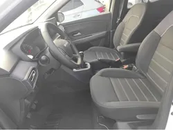 Neu 2024 Dacia Sandero Expression Kleinwagen | 19.250 € (Etwas zu teuer)