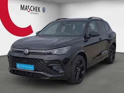 Deep black perleffekt Gebraucht 2024 VW Tiguan IQ Drive SUV | 46.340 €