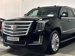 Schwarz Gebraucht 2017 Cadillac Escalade SUV | 59.990 € (Teuer)