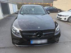 Schwarz Gebraucht 2018 Mercedes 300 Coupé | 29.500 €