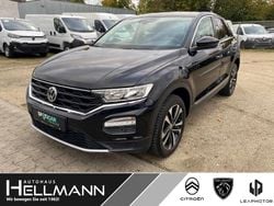 Deep black perleffekt Gebraucht 2020 VW T-Roc United SUV | 22.340 € (Guter Preis)