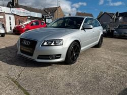 Silber Gebraucht 2012 Audi A3 Attraction Limousine | 8.290 € (Guter Preis)