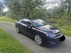 Schwarz Gebraucht 2009 Opel Astra Cabrio | 8.400 €