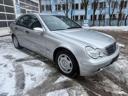 Silber Gebraucht 2003 Mercedes C180 Limousine | 4.999 € (Fairer Preis)