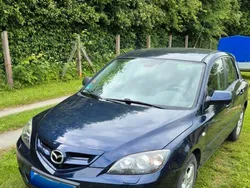 Blau Gebraucht 2009 Mazda 3 Center-Line Limousine | 1.200 € (Superpreis)