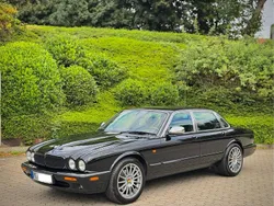 Schwarz Gebraucht 2000 Jaguar XJ8 Limousine | 10.750 € (Superpreis)
