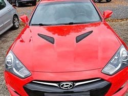 Rot Gebraucht 2014 Hyundai Genesis Coupé | 22.500 € (Teuer)