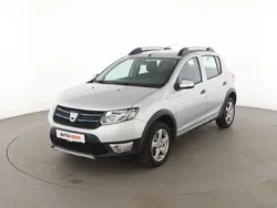 Silber Gebraucht 2014 Dacia Sandero Prestige Kleinwagen | 8.990 € (Etwas zu teuer)
