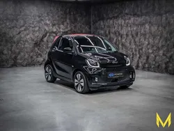 Schwarz Gebraucht 2023 Smart ForTwo Electric Drive Prime Exclusive Cabrio | 27.111 €