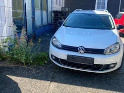 Weiß Gebraucht 2011 VW Golf VI Kombi | 3.300 € (Guter Preis)