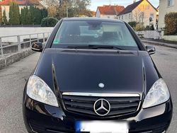 Schwarz Gebraucht 2011 Mercedes A160 Limousine | 3.200 € (Guter Preis)