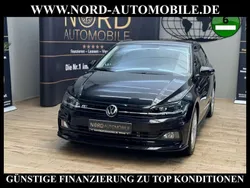 Deep black perleffek (metallic) Gebraucht 2021 VW Polo R-line Limousine | 17.490 € (Superpreis)