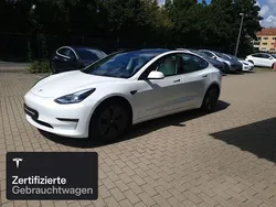 Weiß Gebraucht 2021 Tesla Model 3 Long Range Limousine | 31.700 € (Fairer Preis)