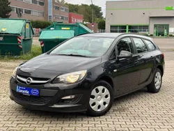 Schwarz Gebraucht 2015 Opel Astra Selection Kombi | 5.490 € (Guter Preis)