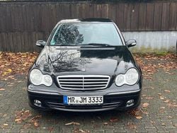 Schwarz Gebraucht 2006 Mercedes C180 Avantgarde Limousine | 2.799 € (Guter Preis)